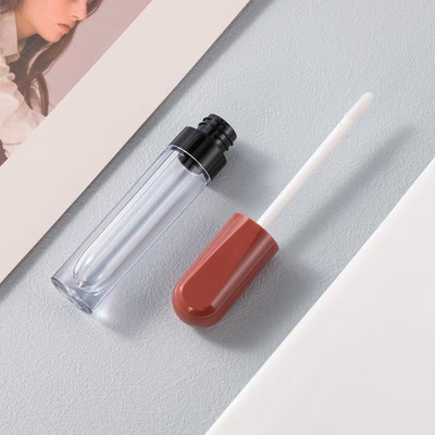 البلاستيك الدائرة 4.5ml الشفاه الزجاجية أنبوب حلقة الكهرباء الطلاء يمكن تخصيص لون