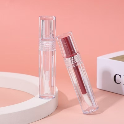 هيكل المواد PETG/ABS أنبوب غسيل الشفاه مع غطاء ملون و 4.5ml سعة