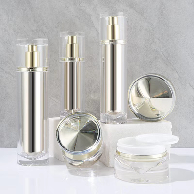 بطاقات التعبئة التجميلية الأكريلية الفارغة المخصصة 30ML 50ML 100ML والجرارات 30G 50G