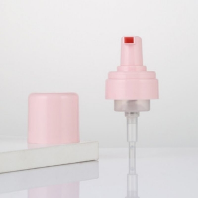 PP المخصصة مضخة رغوة ملونة مع غطاء لحجم الرقبة 42/43mm