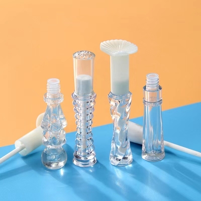 2.4ml الفارغة ضئيلة الشفاه مضيئة أنبوب عدم انتظام البلاستيك للحاويات التجميلية