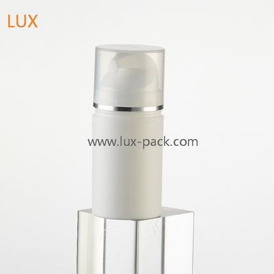زجاجة مضخة بدون هواء بلاستيكية سعة 50 مل لكريم مستحضرات التجميل بجرعة 0.2 مل