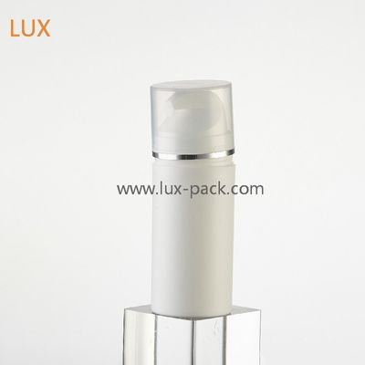 زجاجة مضخة بدون هواء بلاستيكية سعة 50 مل لكريم مستحضرات التجميل بجرعة 0.2 مل