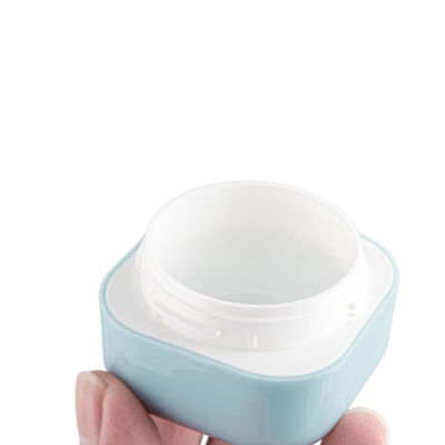 وعاء كريم مربع من البلاستيك 20g إلى 100g