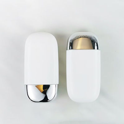 البلاستيك بالجملة زجاجة كريم واقي من الشمس PP مع غطاء فضي مزدوج القشرة في 30g و 50g الأحجام