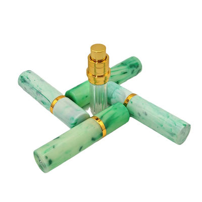 زجاجة عطر ABS بسعة 5 مل بتصميم أنيق بنمط رخامي مع رذاذ تعبئة سفلية، الأكثر مبيعًا، تدعم التخصيص