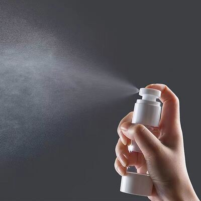 البلاستيك بالجملة 15ml 30ml 50ml زجاجات مضخة بدون هواء مع الفراغ رذاذ الضباب الدقيق ومضخة مستحضر