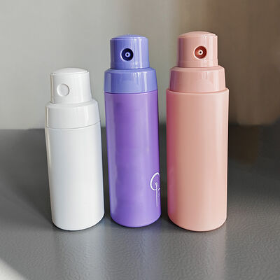 زجاجات بخاخ مسحوق بلاستيكية بالجملة 60 مل 100 مل 150 مل لمسحوق المرحاض والأطفال بألوان مخصصة